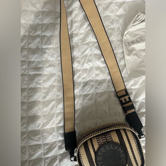 Stella Mccartney woven camera bag - Picture 4 of 8